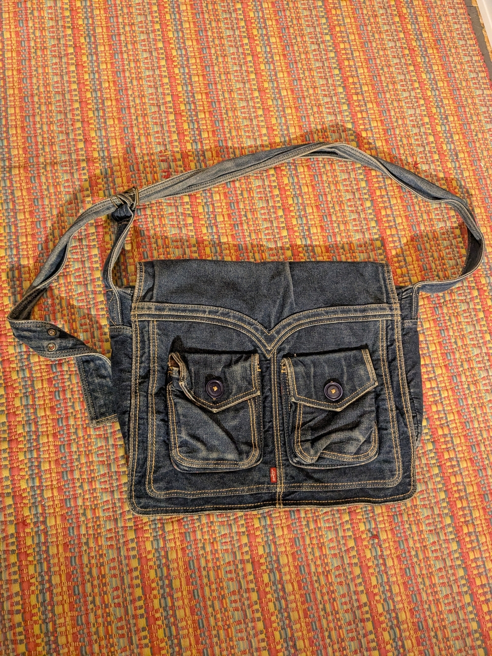 Vintage Levi's Denim Messenger Bag with Dual Front Pockets